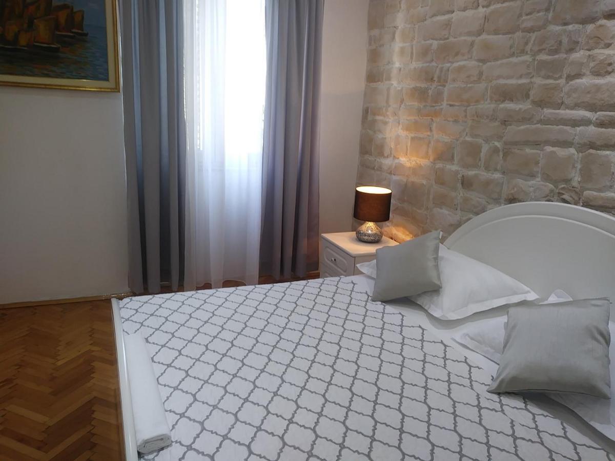 Apartment Lilly Спліт Екстер'єр фото