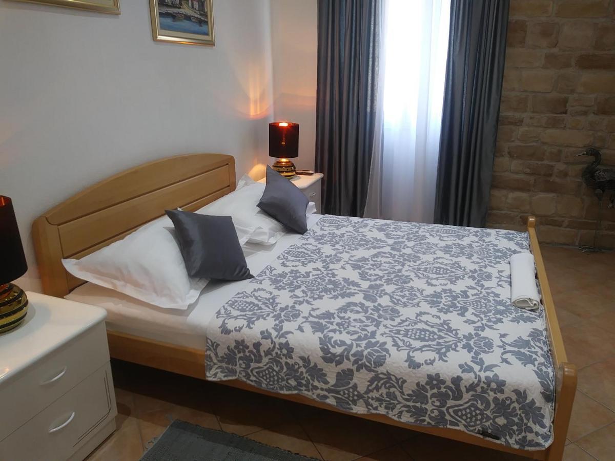 Apartment Lilly Спліт Екстер'єр фото