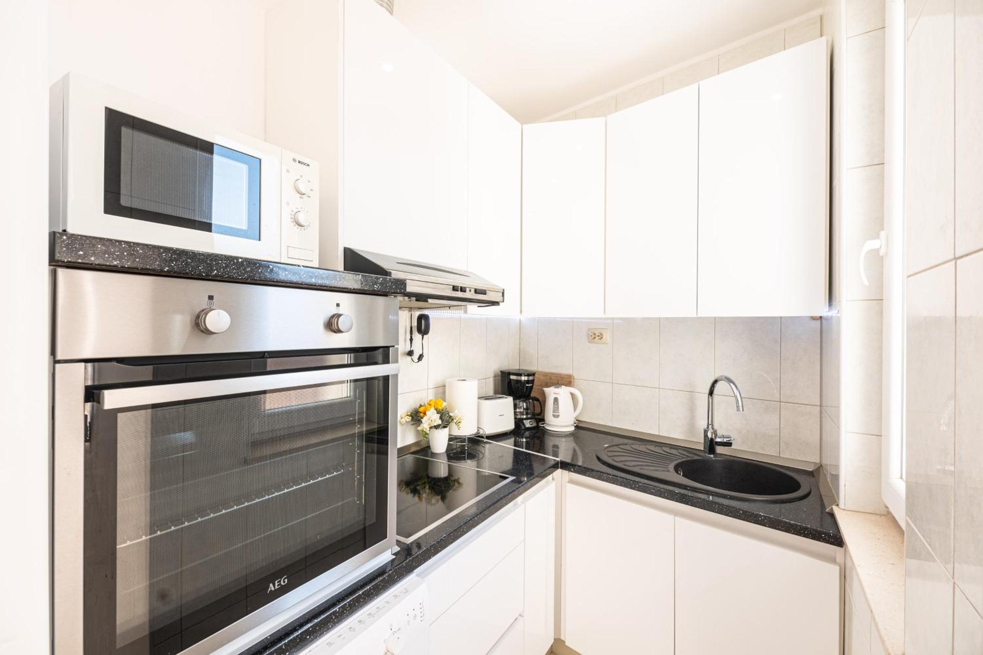 Apartment Lilly Спліт Екстер'єр фото