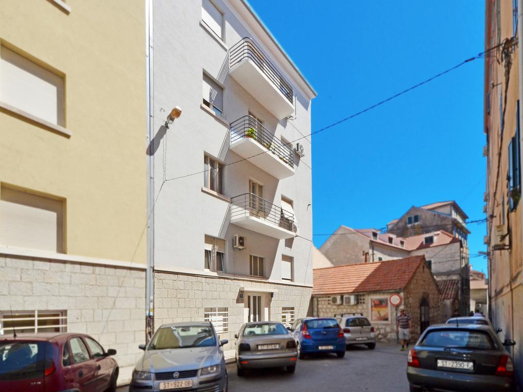 Apartment Lilly Спліт Екстер'єр фото