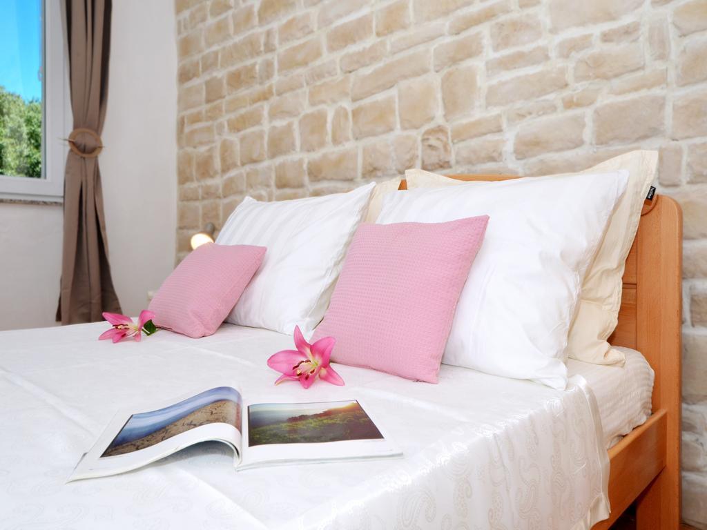 Apartment Lilly Спліт Екстер'єр фото