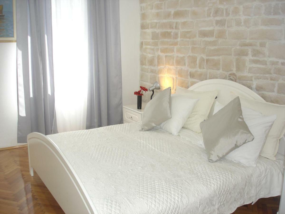 Apartment Lilly Спліт Екстер'єр фото
